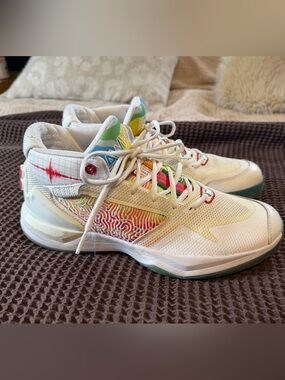 New Balance KAWHI ‘Seismic Moment’ Sneakers, Size 11 Men’s
